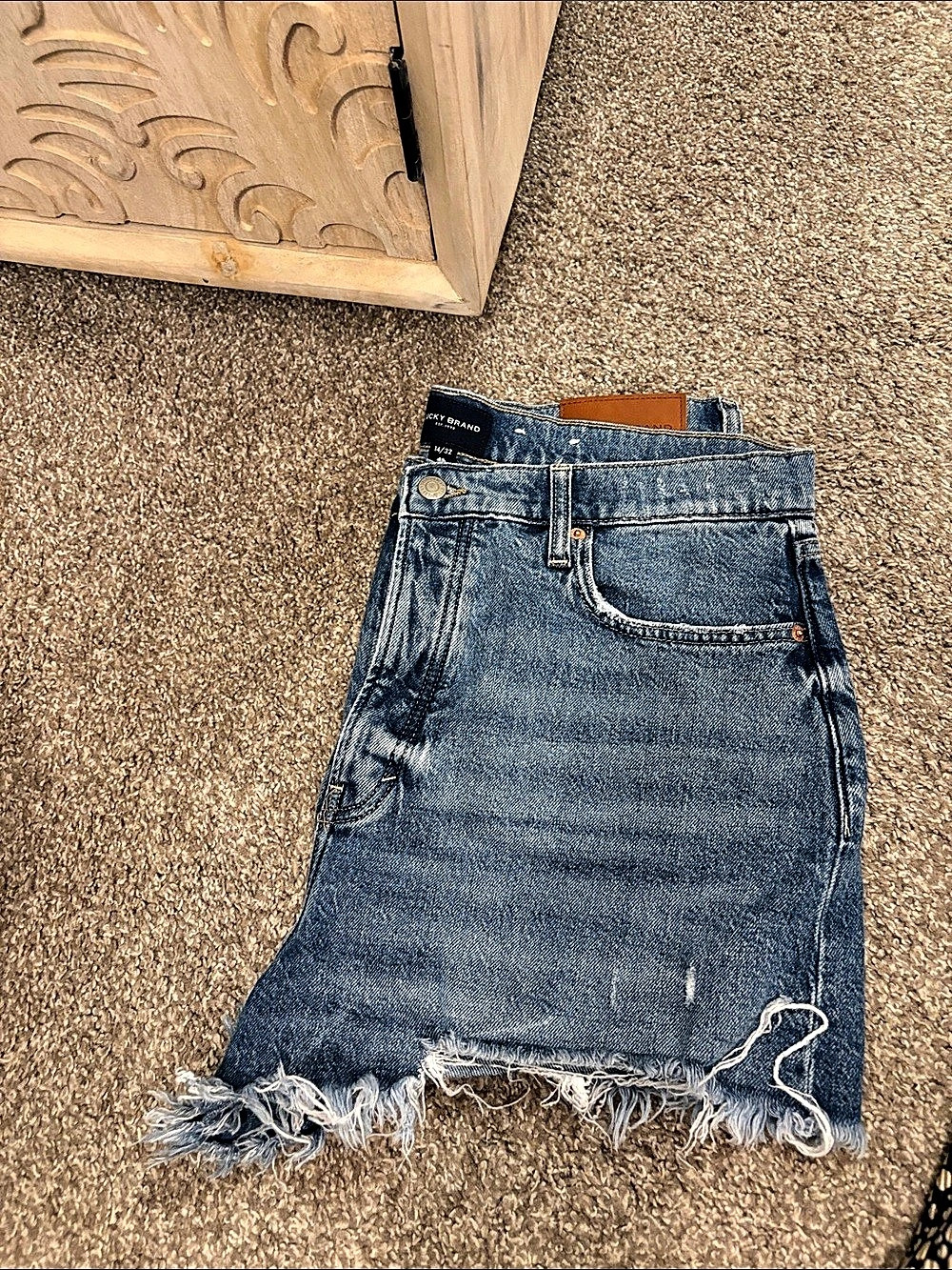 Lucky Brand Jean Shorts Size 14/32